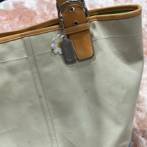 Coach canvas tote - Picture 6 of 10